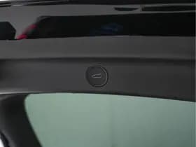 Tesla Model y thumbnail 25