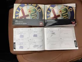 Alfa Romeo Romeo mito thumbnail 27