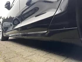 Tesla Model s thumbnail 38