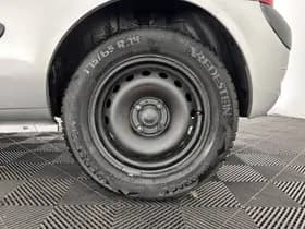 Renault Clio thumbnail 18