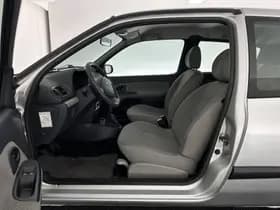 Renault Clio thumbnail 9