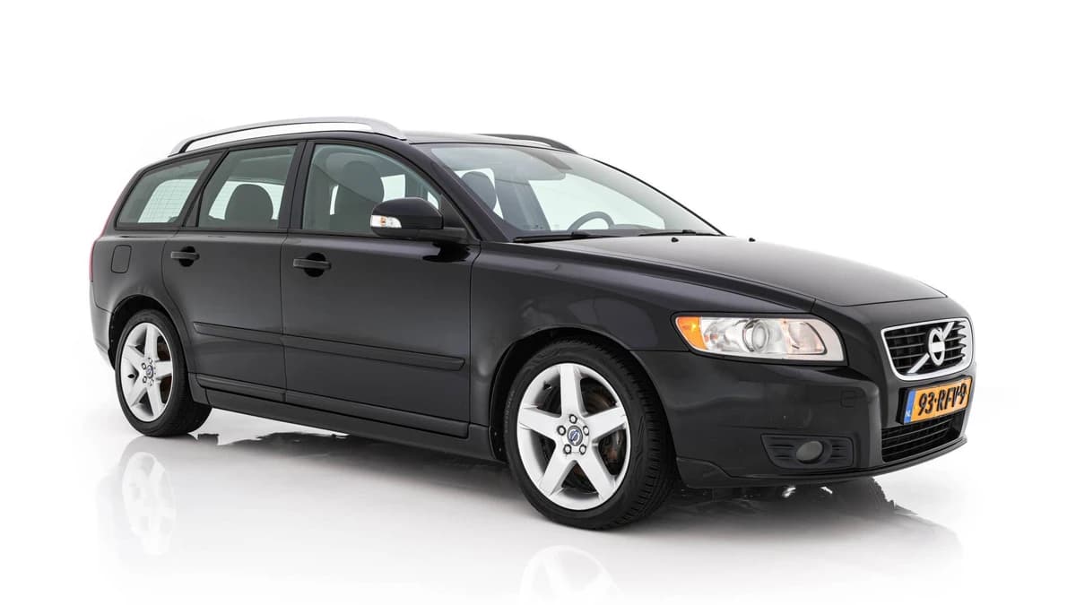 Volvo V50 — foto 1