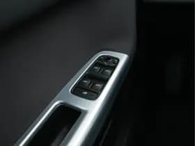 Volvo V50 thumbnail 17