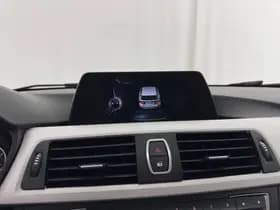 Bmw 3 serie thumbnail 13