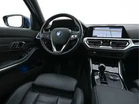 Bmw 3 serie thumbnail 8