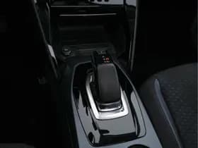 Peugeot E 2008 thumbnail 13