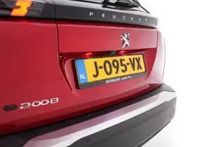 Peugeot E 2008 thumbnail 25