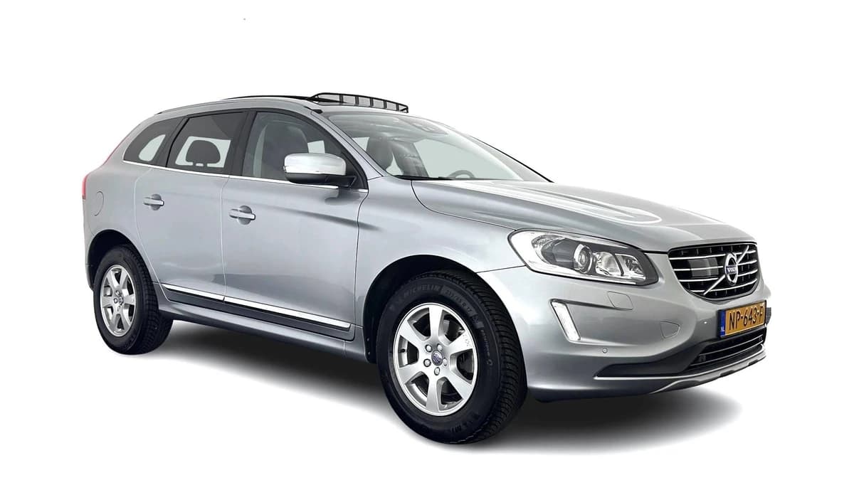 Volvo Xc60 — foto 1