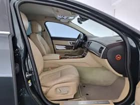 Jaguar Xf thumbnail 11