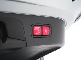 Mercedes-Benz Benz eqc thumbnail 33