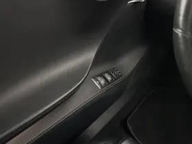 Tesla Model s thumbnail 27