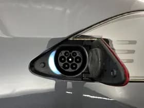 Tesla Model s thumbnail 29