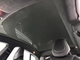 Tesla Model s thumbnail 8