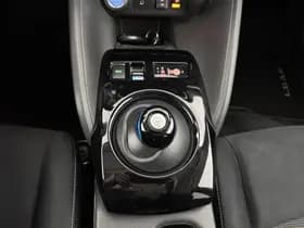 Nissan Leaf thumbnail 18