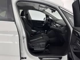 Bmw 2 serie thumbnail 12