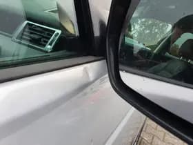 Land Rover discovery sport thumbnail 34