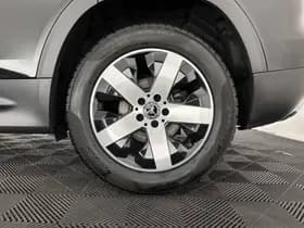 Mercedes-Benz Benz glb thumbnail 29