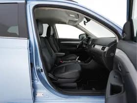 Mitsubishi Outlander thumbnail 12