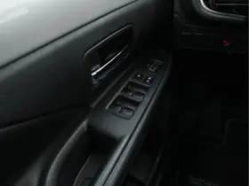 Mitsubishi Outlander thumbnail 20