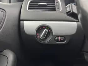 Volkswagen Jetta thumbnail 18