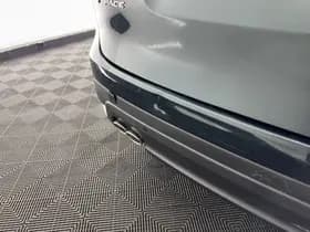 Jaguar F pace thumbnail 32