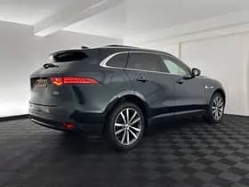 Jaguar F pace thumbnail 7