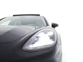 Porsche Panamera thumbnail 38