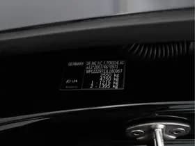 Porsche Panamera thumbnail 40