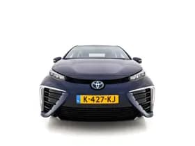 Toyota Mirai thumbnail 2