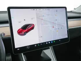 Tesla Model 3 thumbnail 13