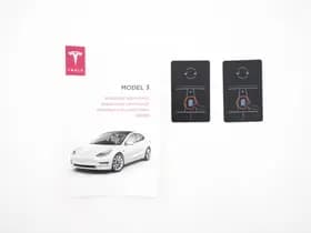Tesla Model 3 thumbnail 30