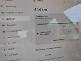 Tesla Model 3 thumbnail 34