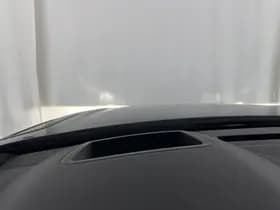 Land Rover range rover velar thumbnail 22