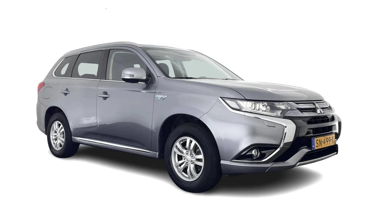 Mitsubishi Outlander — foto 1