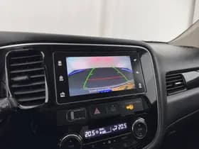 Mitsubishi Outlander thumbnail 14