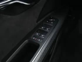 Audi A8 thumbnail 25