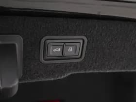 Audi A8 thumbnail 35