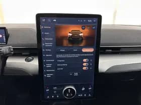 Ford Mustang mach e thumbnail 17