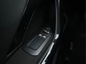 Peugeot 208 thumbnail 23