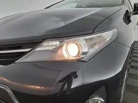 Toyota Auris thumbnail 27