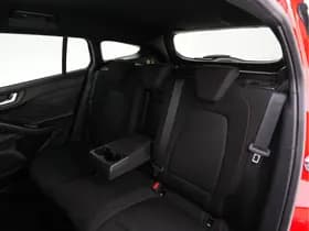 Ford Focus thumbnail 24