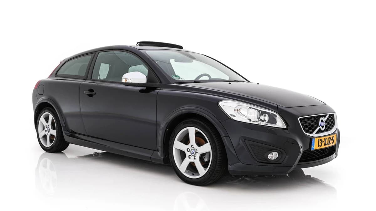 Volvo C30 — foto 1
