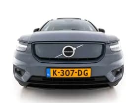 Volvo Xc40 thumbnail 3