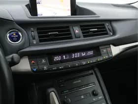 Lexus Ct thumbnail 15