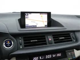 Lexus Ct thumbnail 16