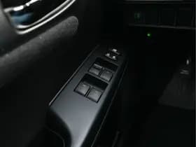 Lexus Ct thumbnail 21