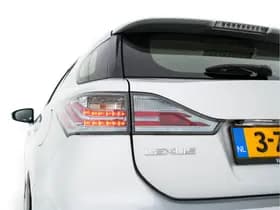 Lexus Ct thumbnail 26