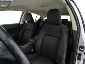 Lexus Ct thumbnail 10