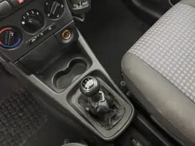 Opel Zafira thumbnail 14