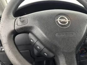 Opel Zafira thumbnail 17